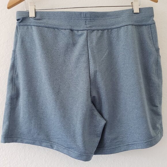 NWT - 32 Degrees Ladies' Side Pocket Short - Size M - Picture 5 of 7